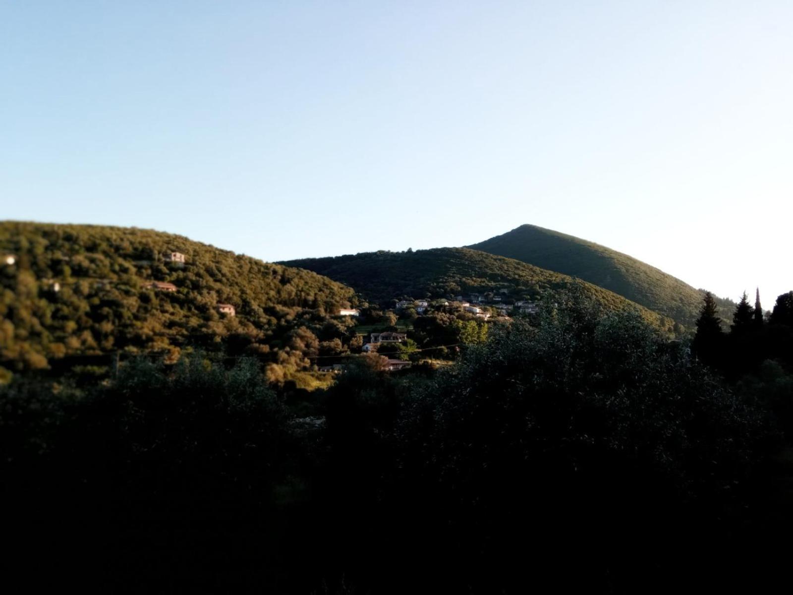 Lily Home_Lefkada ~ Private Country House Kondaraíni Esterno foto